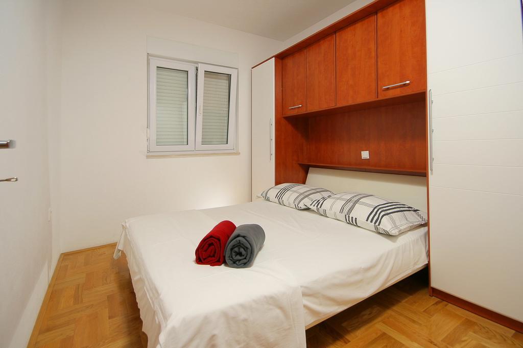 Apartments Parcela Seget Vranjica Zimmer foto